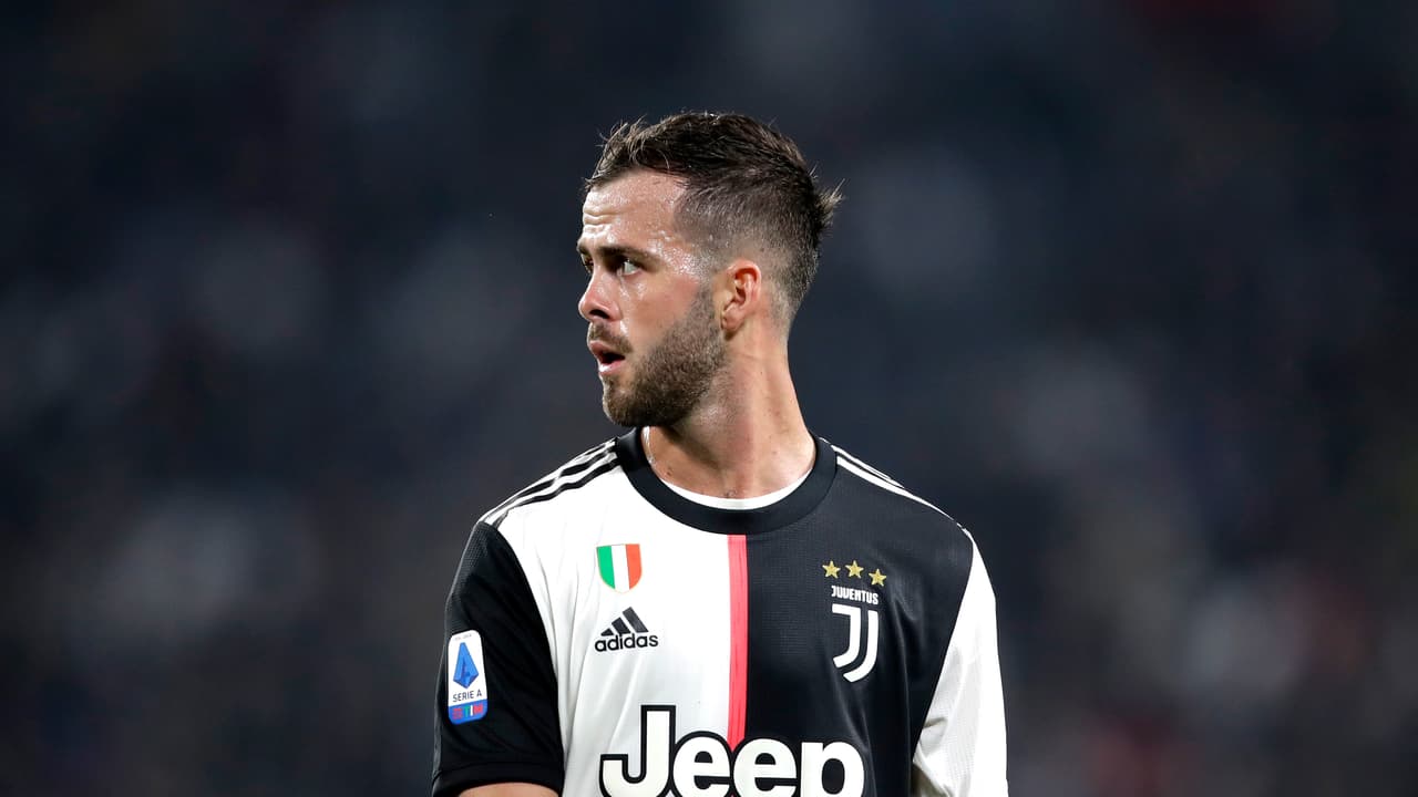 <b>Centrocampista</b>
<br>Miralem Pjanic