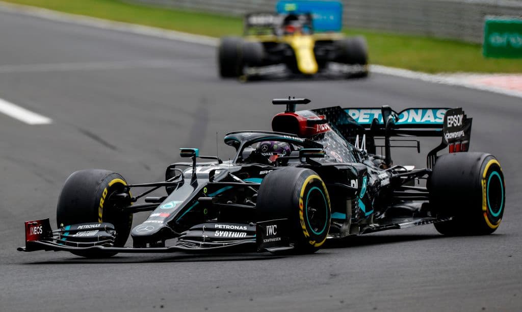 Así quedaron los primeros diez del GP de Hungría: Hamilton, Verstapppen, Bottas, Stroll, Albon, Vettel, Pérez, Ricciardo, Magnussen y Sainz.