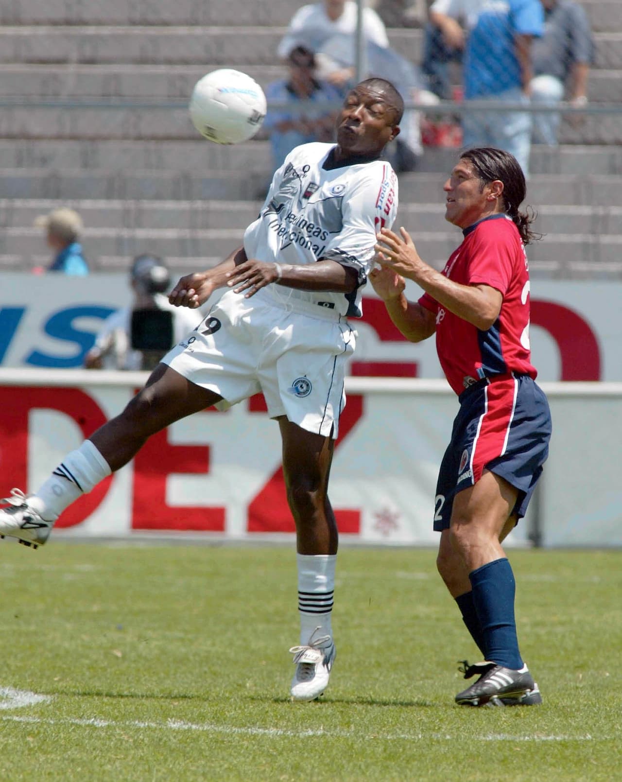 Latorre formó una dupla demoledora junto a Claudinho en el 2002 salvando al Celaya de las garras del descenso.
