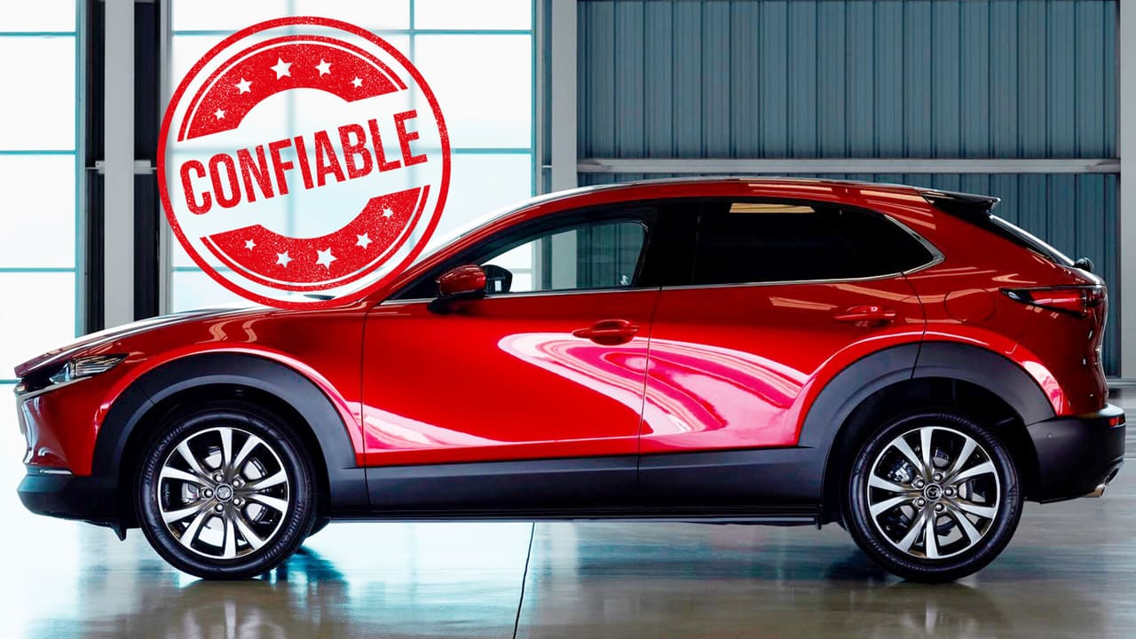 Estas clasificaciones están basadas en informes de los propietarios sobre sus experiencias con los vehículos. Cuantos menos problemas hayan informado en los últimos 12 meses, mejor puntuación para el modelo y la marca.
<br>
<br>Consumer Reports categorizó las marcas en tres secciones diferentes según su puesto en el ranking. Las posiciones 1 al 6 son las marcas ‘más confiables’, de la 7 a la 19 están las ‘confiables’ y, por último, de la 20 a la 26 están las ‘menos confiables’.
<br>
<br>Por supuesto, existen más de 26 marcas de carros importantes que actualmente se comercializan en el mercado de Estados Unidos. Sin embargo, Consumer Reports carecía de datos suficientes para clasificar a nueve en particular: Acura, Alfa Romeo, Chrysler, Fiat, Genesis, Jaguar, Land Rover, Maserati y Mitsubishi.
<br>
<br>Encuentra a continuación la lista de las marcas de carros más confiables del 2020 en Estados Unidos.