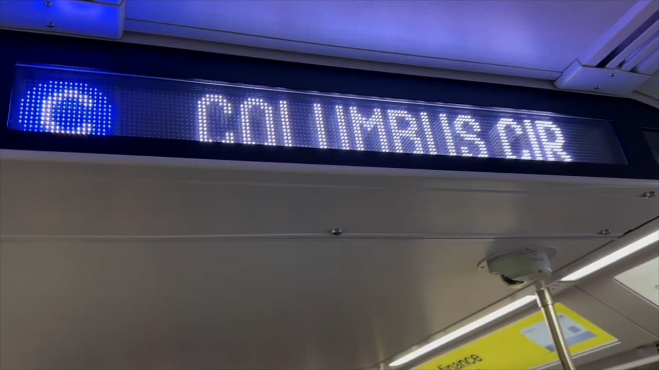 En total, la MTA tiene aproximadamente 15.000 cámaras en las 472 estaciones.