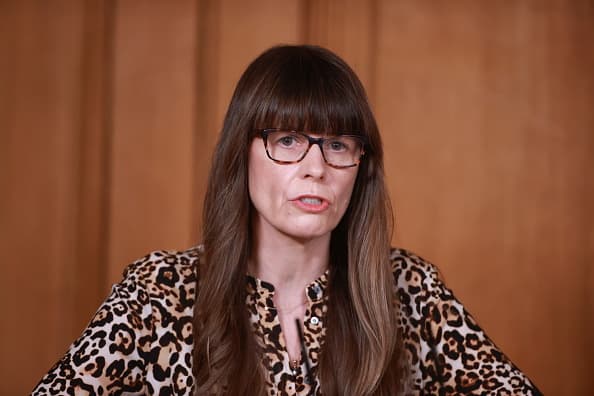 “Estos últimos casos, junto con los informes de casos en países de toda Europa, confirman nuestras preocupaciones iniciales de que la viruela del mono podría estar circulando dentro de nuestras comunidades. Esto es raro e inusual”, dijo en un comunicado la Susan Hopkins, asesora médica en jefe de la Agencia de Seguridad Sanitaria del Reino Unido. 
<br>
<br>
<b>A continuación, los países que hasta ahora han confirmado casos reportados de la viruela del mono.</b>