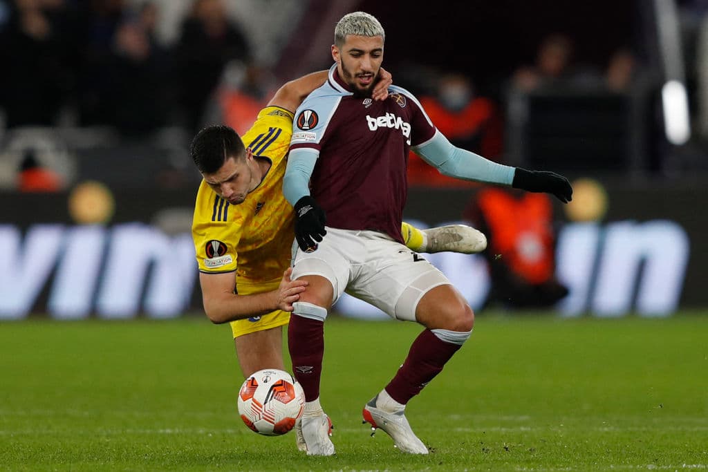 Las visitas son los dueños de la noche luego de que el Rapied Viena le pegara 0-1 al Genk y el Dinamo Zagreb soprende 0-1 al West Ham en Inglaterra.