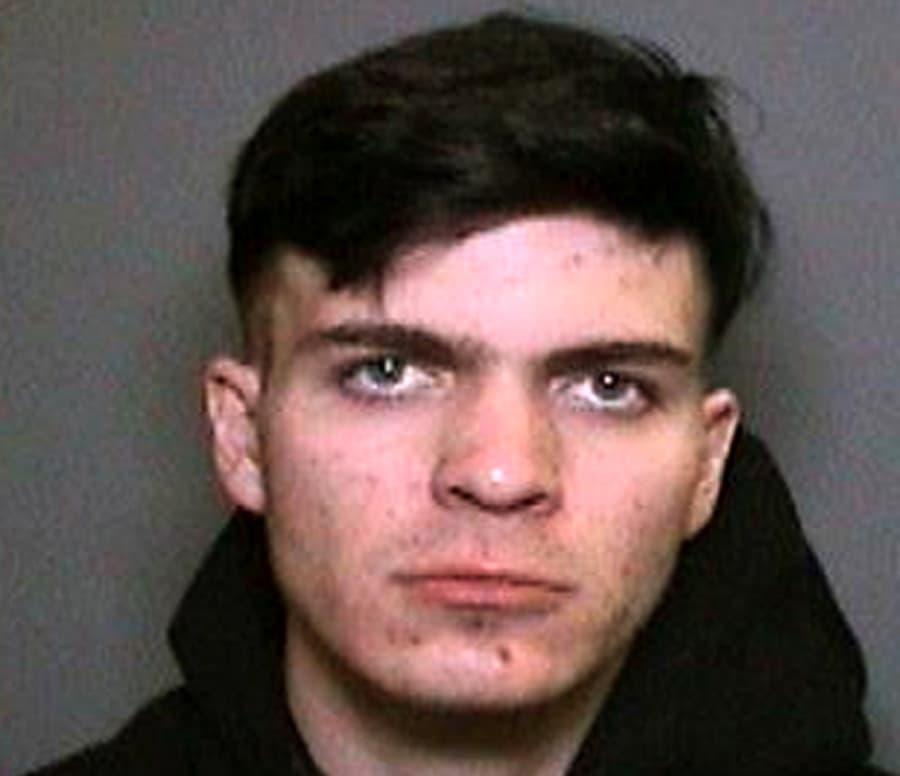 Samuel Woodward, de 20 años, sospechoso de asesinar a Blaze Bernstein.