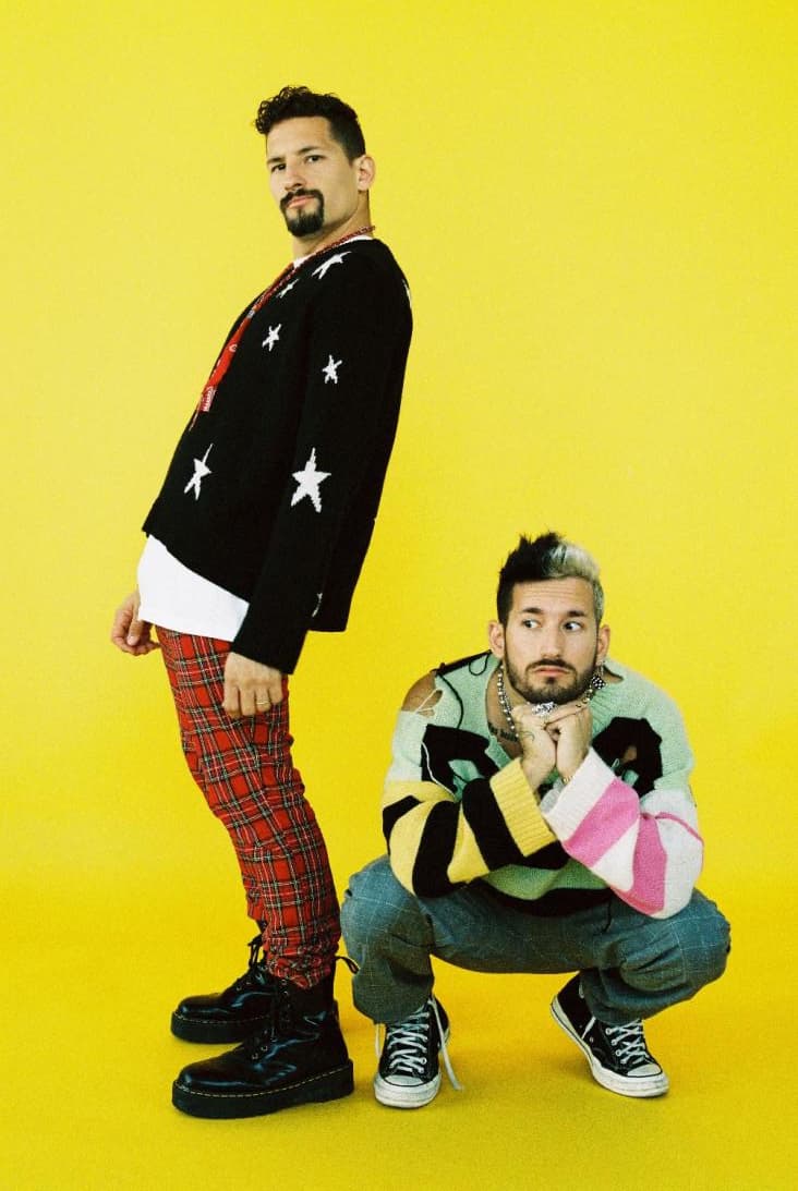 <b>Mau y Ricky</b>, nominados a Grupo o Dúo del Año - Pop, preparan junto a su padre Ricardo Montaner, su hermana Eva Luna y su cuñado Camilo, un momento único y emotivo, pues interpretarán el tema 'Amén' en el escenario de Premio Lo Nuestro.
