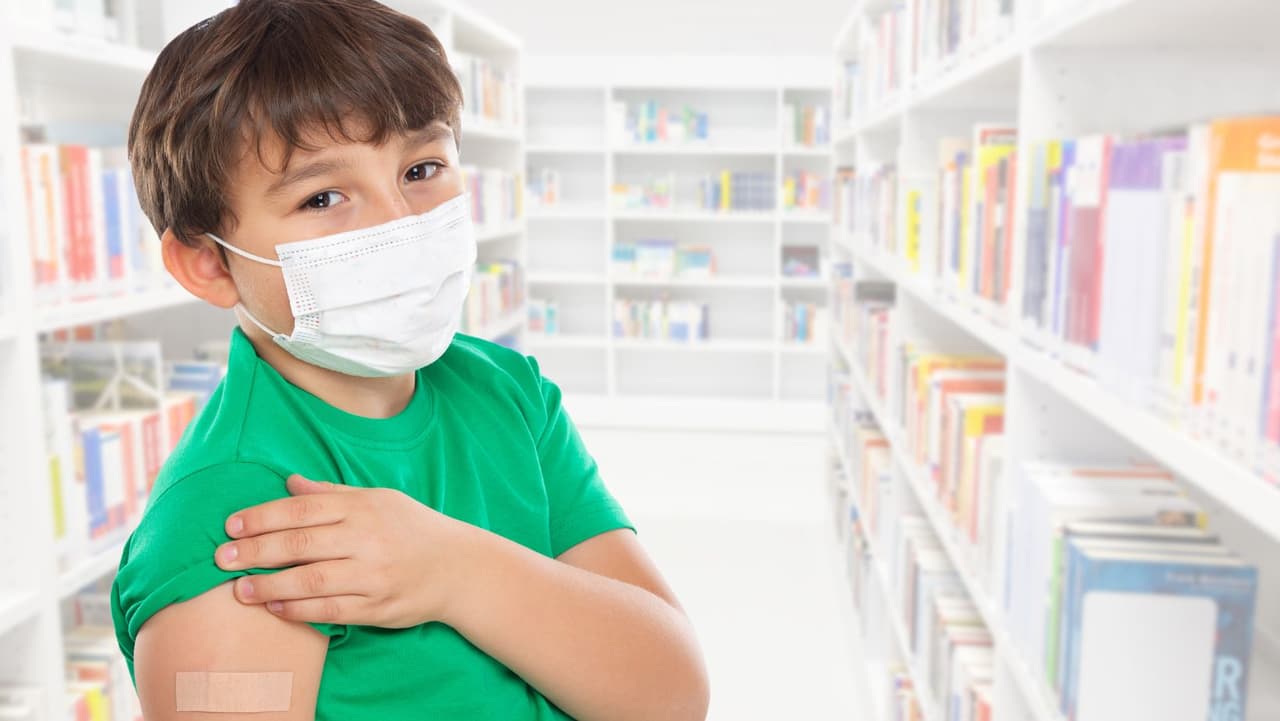 <b>¿Dónde puedo encontrar la vacuna COVID en Filadelfia para niños menores de 5 años? </b>Si está buscando una vacuna para su hijo pequeño, las farmacias, las clínicas comunitarias y su pediatra pueden ser todas opciones. Esto es lo que necesita saber.
<br>