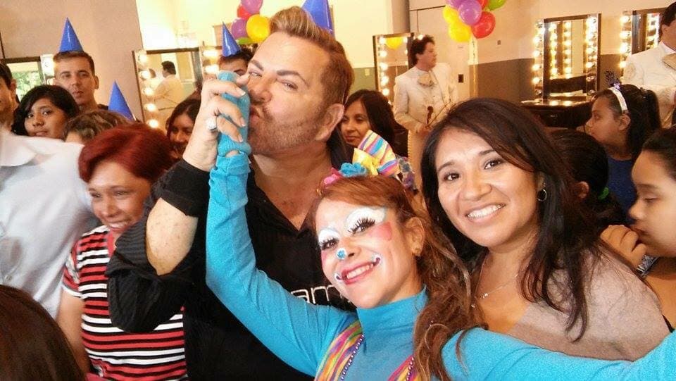 Como buen cómplice de sueños, Samy llegó con una gran noticia.