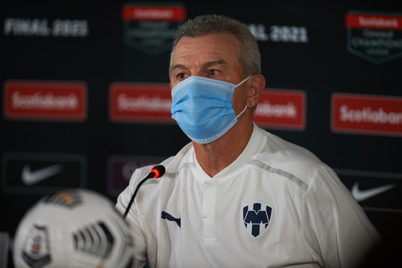 Para Aguirre, Rayados está obligado ante América: “Queremos un título internacional”