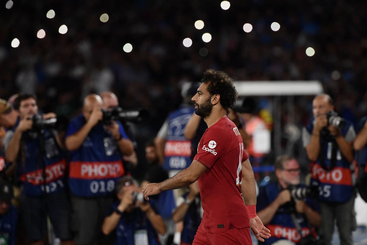 Napoli venció al Liverpool por 4-1 con un doblete de Piotr Zienlinski, así como los tantos de Anguissa y Giovanni Simeone. Hirving Lozano ingresó e la segunda parte, pero no pudo anotar.