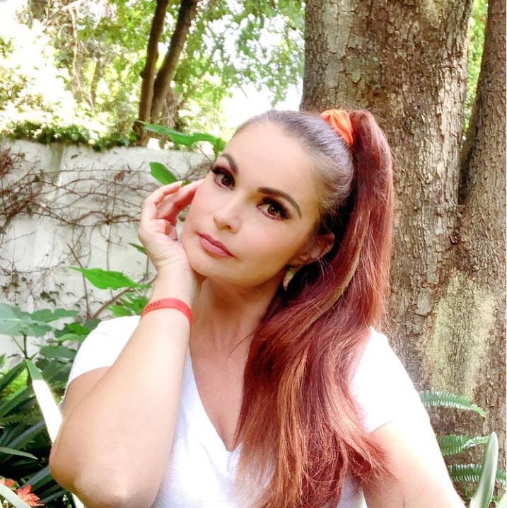 En julio, la actriz 
<b>Ana Patricia Rojo</b> dio a conocer que 
<b><a href="https://www.univision.com/famosos/ana-patricia-rojo-podria-alejarse-de-las-telenovelas-y-enfocarse-en-otras-alternativas-para-ganarse-la-vida-fotos">invirtió sus ahorros</a></b> en una empresa que ofrece suplementos alimenticios y otros productos para el control de peso.