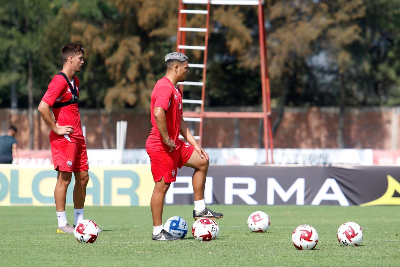 Necaxa tiene un jugador positivo por coronavirus; juego vs. Tigres no corre peligro