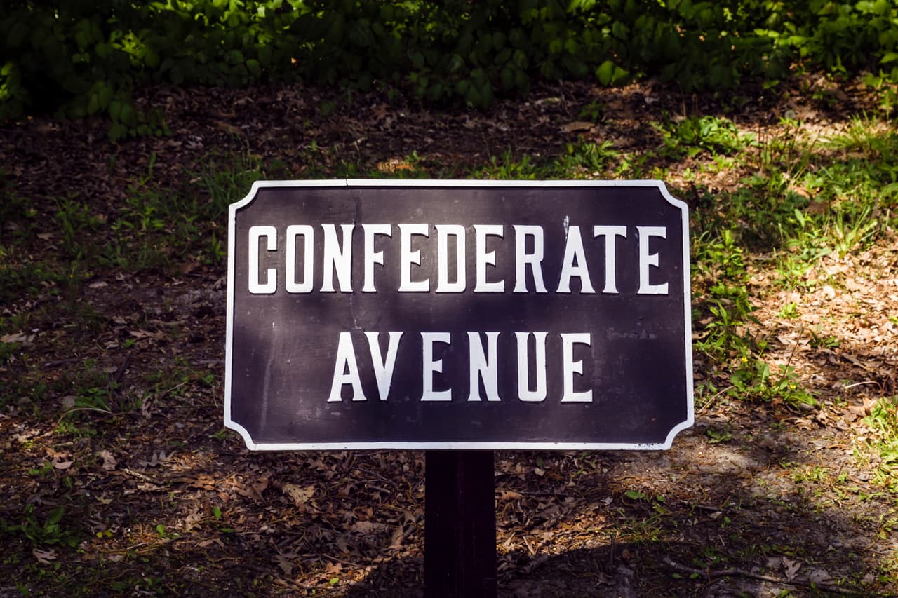 Mapeando las calles del sur de EEUU que honran a la Confederación
