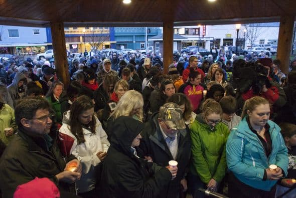 Cientos de residentes del condado de Snohomish se dieron cita en Arlington, Washington.