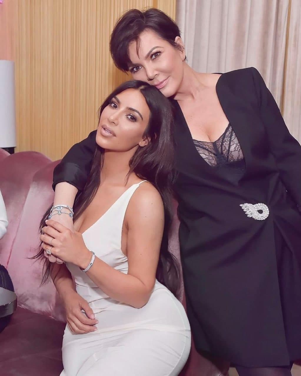 Kim Kardashian celebró a Kris Jenner, su mamá.