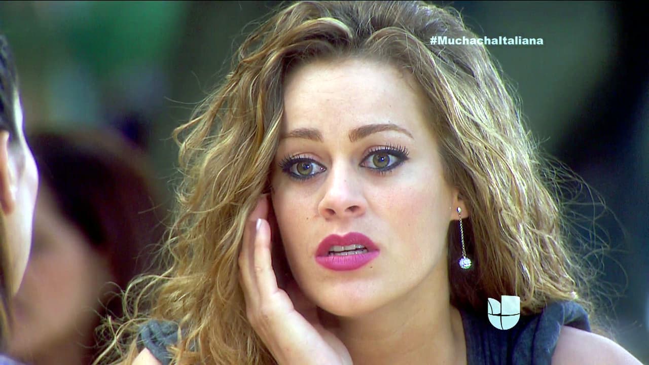 Aitana está que se muere de miedo.