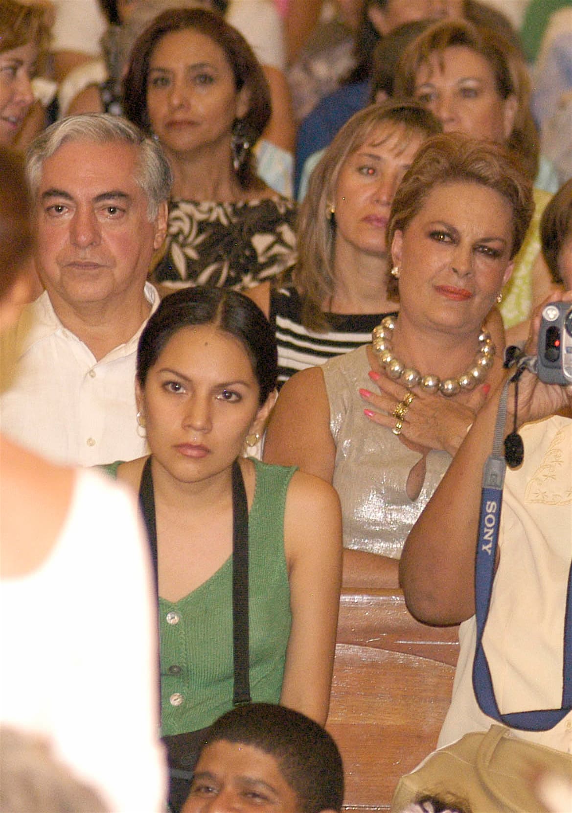 Adelantó que en él hablará sobre sus amores y algunos otros detalles de su vida. 
<br>