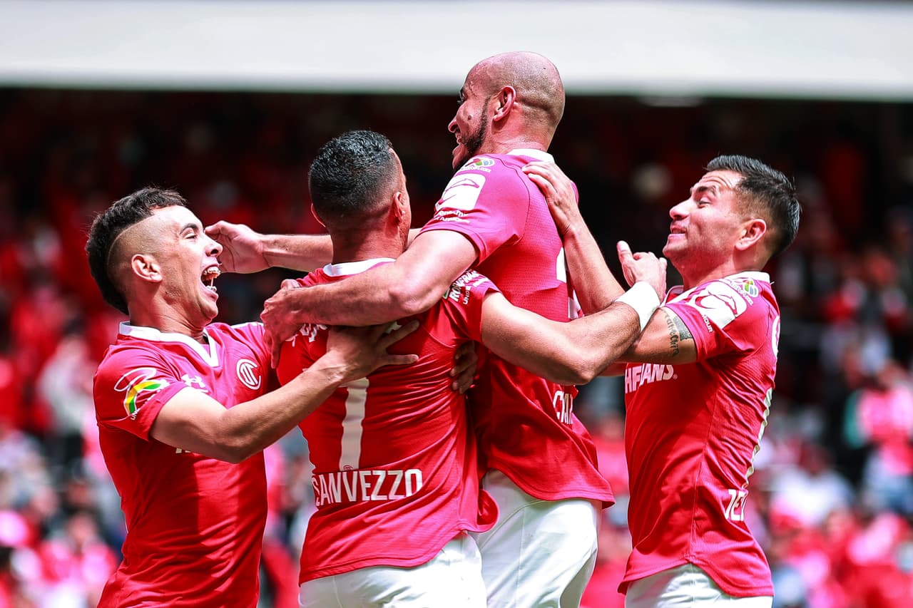 Camilo Sanvezzo, Carlos González y Marcel Ruiz dieron el pase a Toluca a los Cuartos de Final de la Liguilla Apertura 2022 al vencer 3-0 a Juárez en el Repechaje.