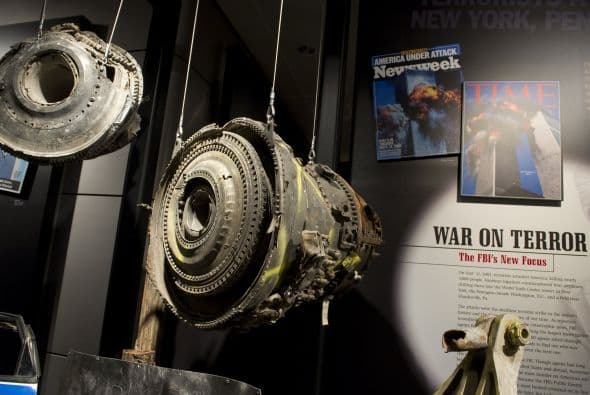 El papel de los medios de comunicación en la "guerra antiterrorista" se ve reflejado también a través de la última entrevista que ofreció Osama bin Laden a un periodista occidental, John Miller, antes de los atentados del 11 de septiembre.