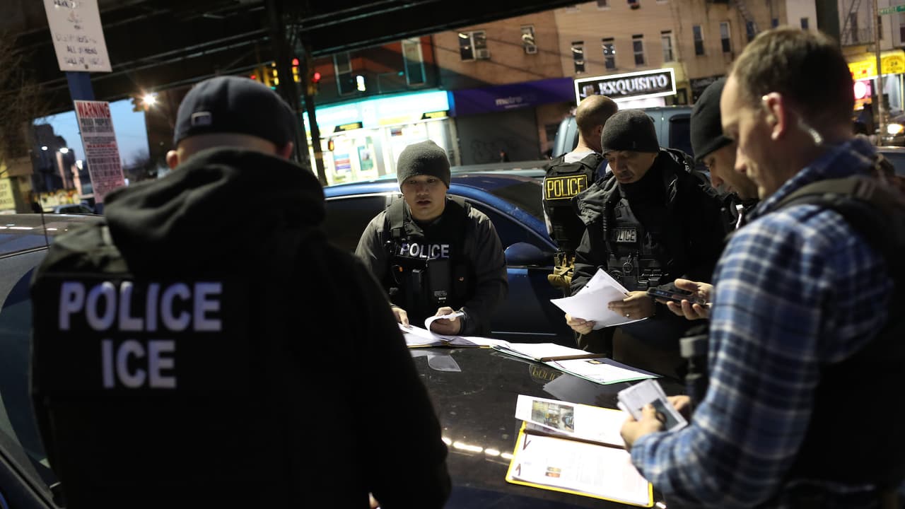 Consulado México en Chicago dice estar preparado frente a operativos de agentes migratorios