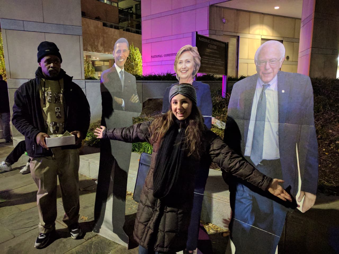 Julie Prizer, de 23 años vino desde Nueva York para escuchar a Hillary Clinton.