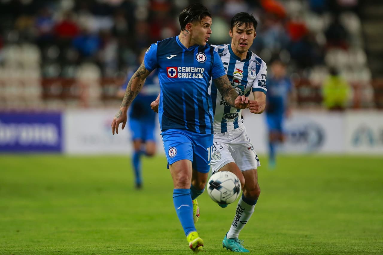 Pachuca derrotó a Cruz Azul y con ello retomó el liderato del Clausura 2022, además, hiló siete juegos sin perder.