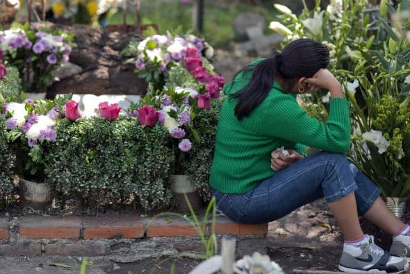 Sin embargo hay otros para los que la fiesta es motivo de lágrimas en recuerdo de aquellos que se fueron y que dejaron un hueco imposible de sanar.