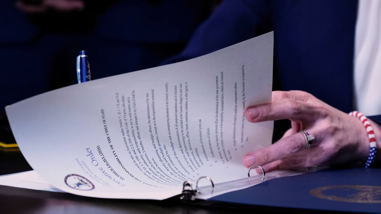 Spanberger pone fin a la colaboración de Virginia con ICE; estas serían las implicaciones de la decisión