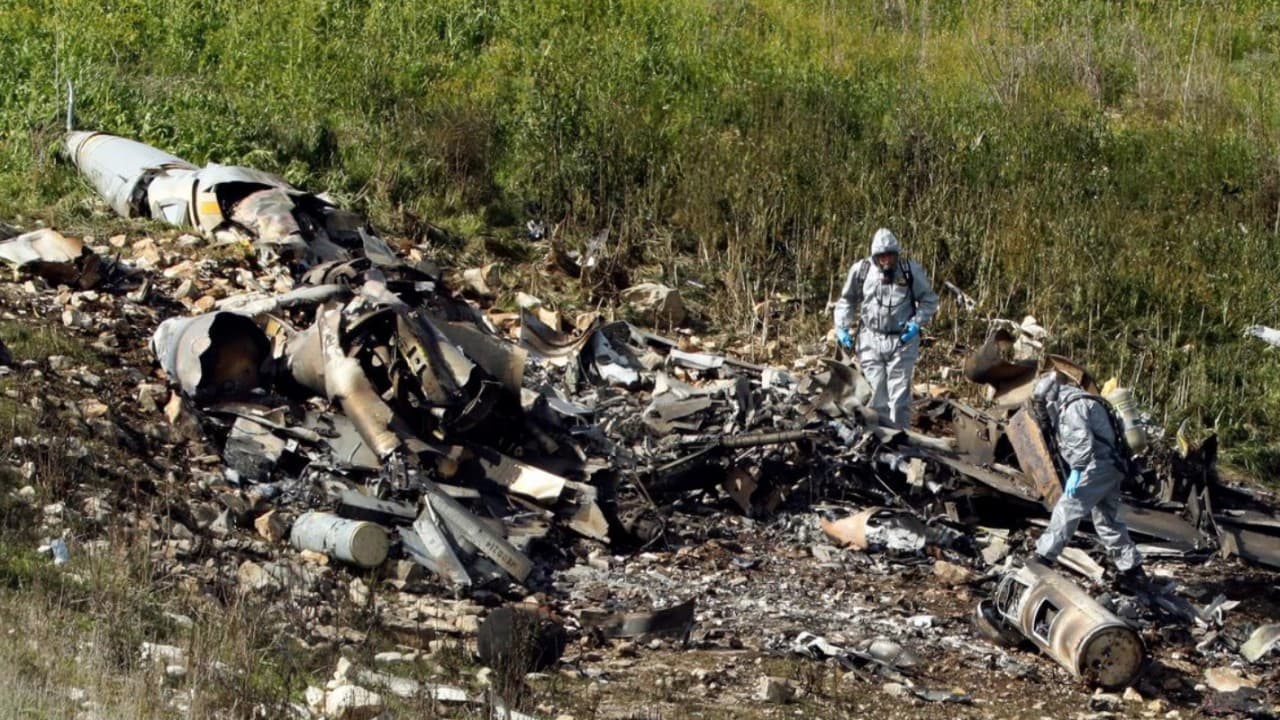 El primer derribo en décadas de un caza israelí, ocurrido en Siria, agrava la tensión entre Israel e Irán