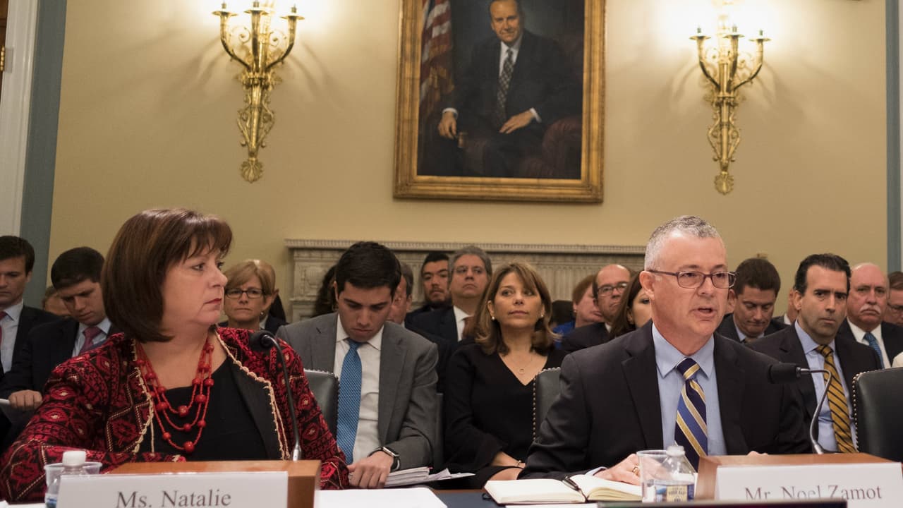 Puerto Rico presenta plan fiscal sin recorte a pensiones ni reforma laboral como exigió la Junta de Control Fiscal