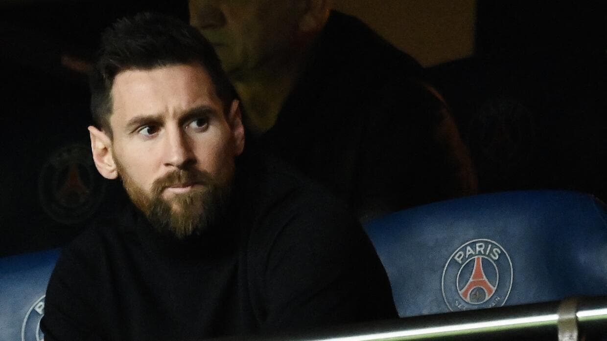 Messi está en Barcelona con su futuro aún sin decidir