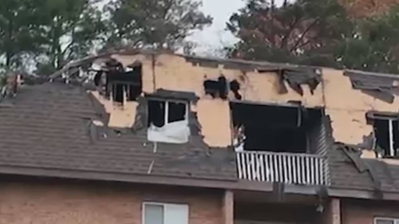 Incendio de tres alarmas en edificio del sur de Nueva Jersey deja desplazadas a unas 100 personas