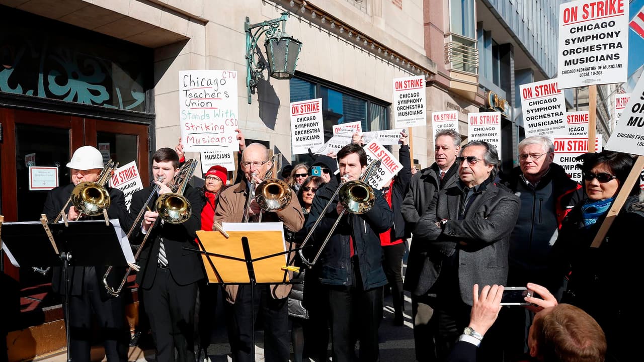 Riccardo Muti se unió a la protesta de los músicos en Chicago.