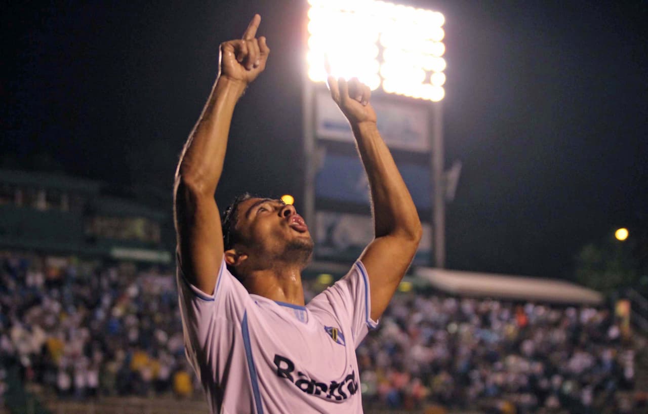 Agustín Herrera (Antigua G.F.C.) - El delantero de 31 años marcó el único gol de su equipo en la derrota 2-1 a manos del C.D. Malacateco en la jornada 12 del Clausura guatemalteco.