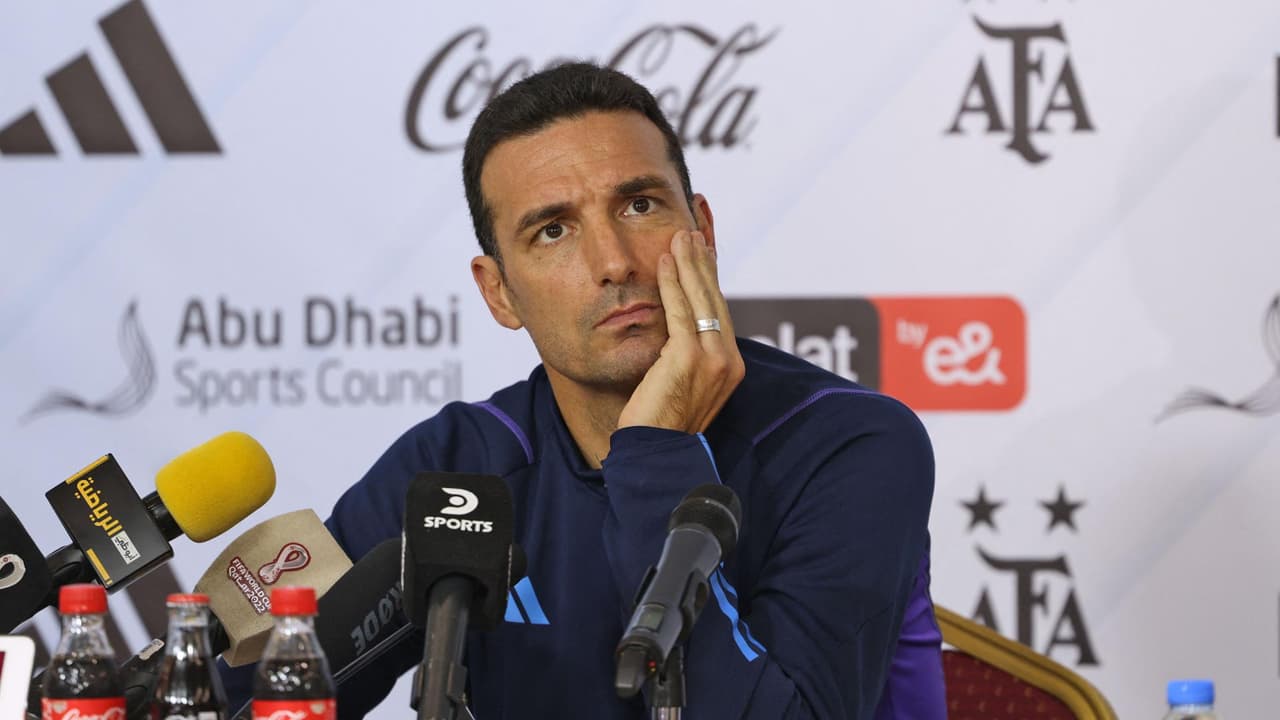 Scaloni devuelve elogio a Messi y prefiere no "prometer nada" para Qatar 2022