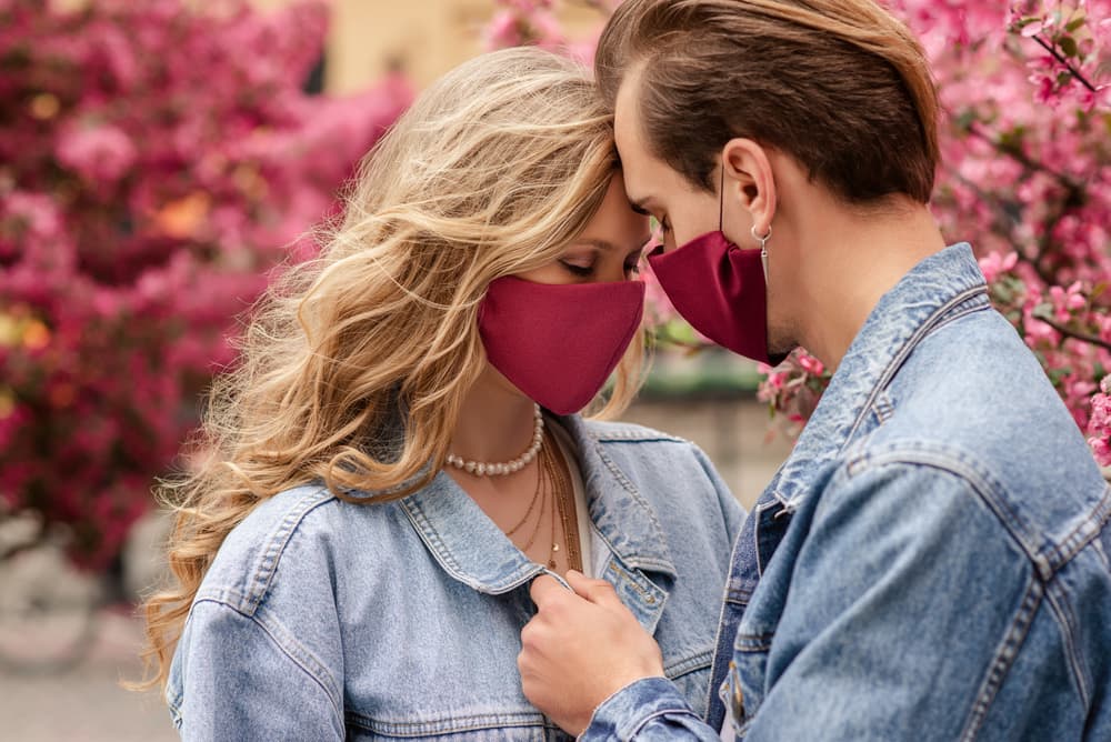 Pero ojo que también Mercurio está retrógrado y debes tener cuidado a la hora de escoger tus palabras. Pero lo que tú digas viene del encanto de tu personalidad.