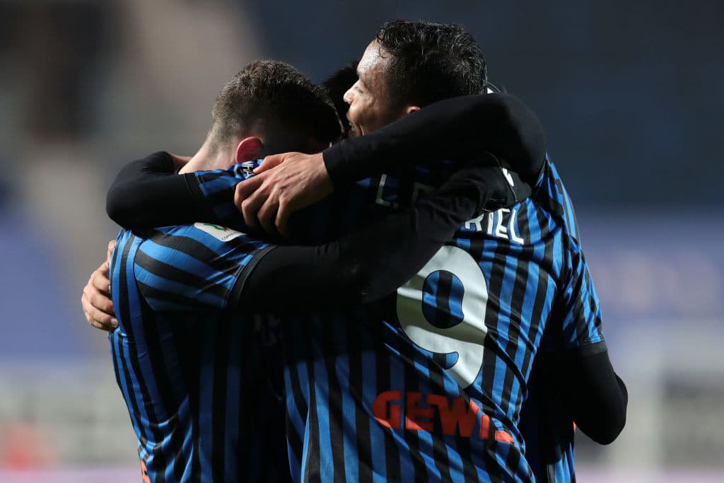 Atalanta borró al Cagliari 3-1 en el Atleti Azzurri, mientras que SPAL consiguió su pase tras vencer de visita al Sassuolo 0-2. Los duelos ya definidos para Cuartos de Final serán Inter vs Milan y SPAL vs Juventus; Atalanta y Napoli aún esperan rival.