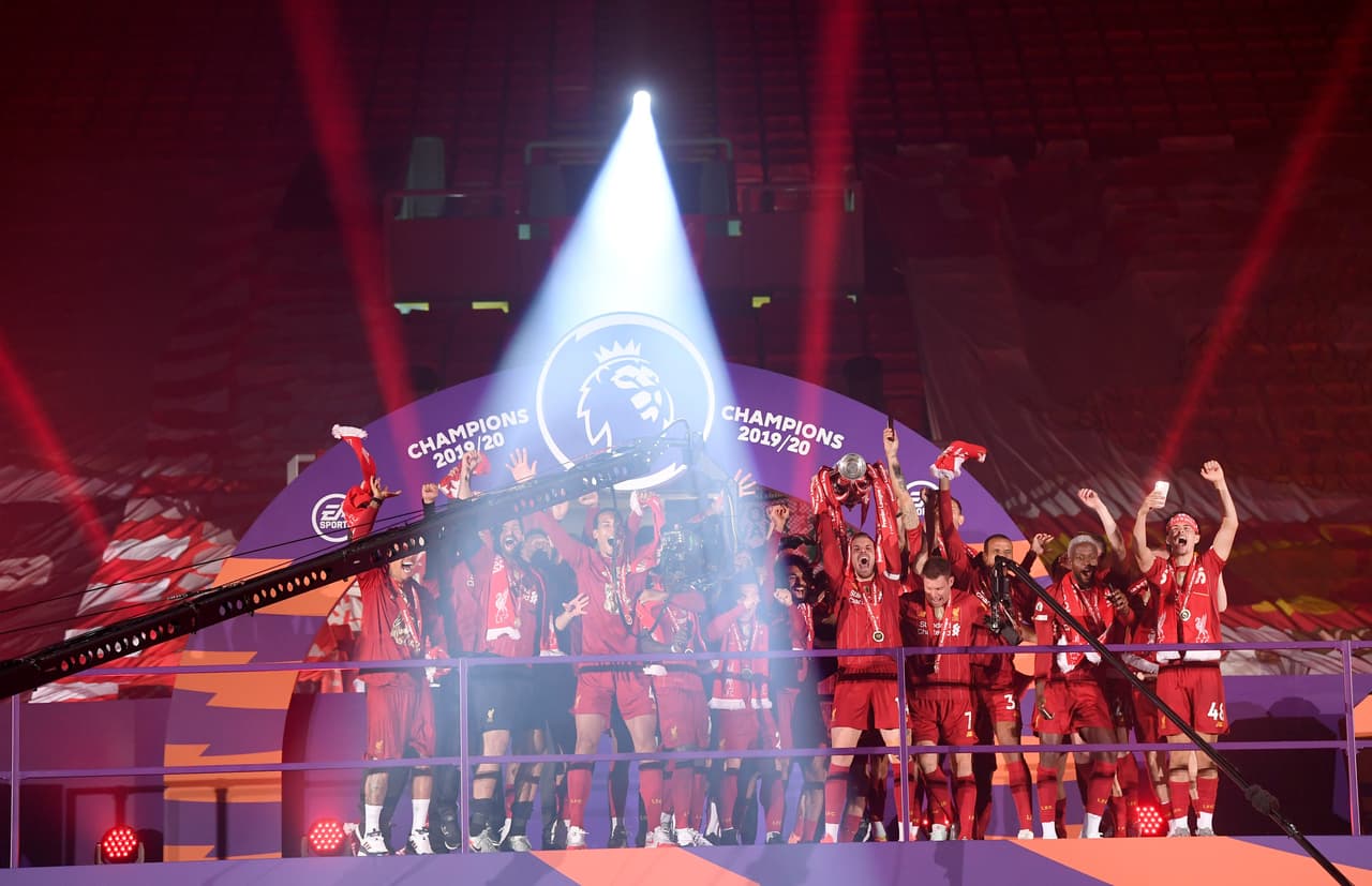 Las mejores imágenes de los festejos del los campeones de la Premier League 2019-2020.