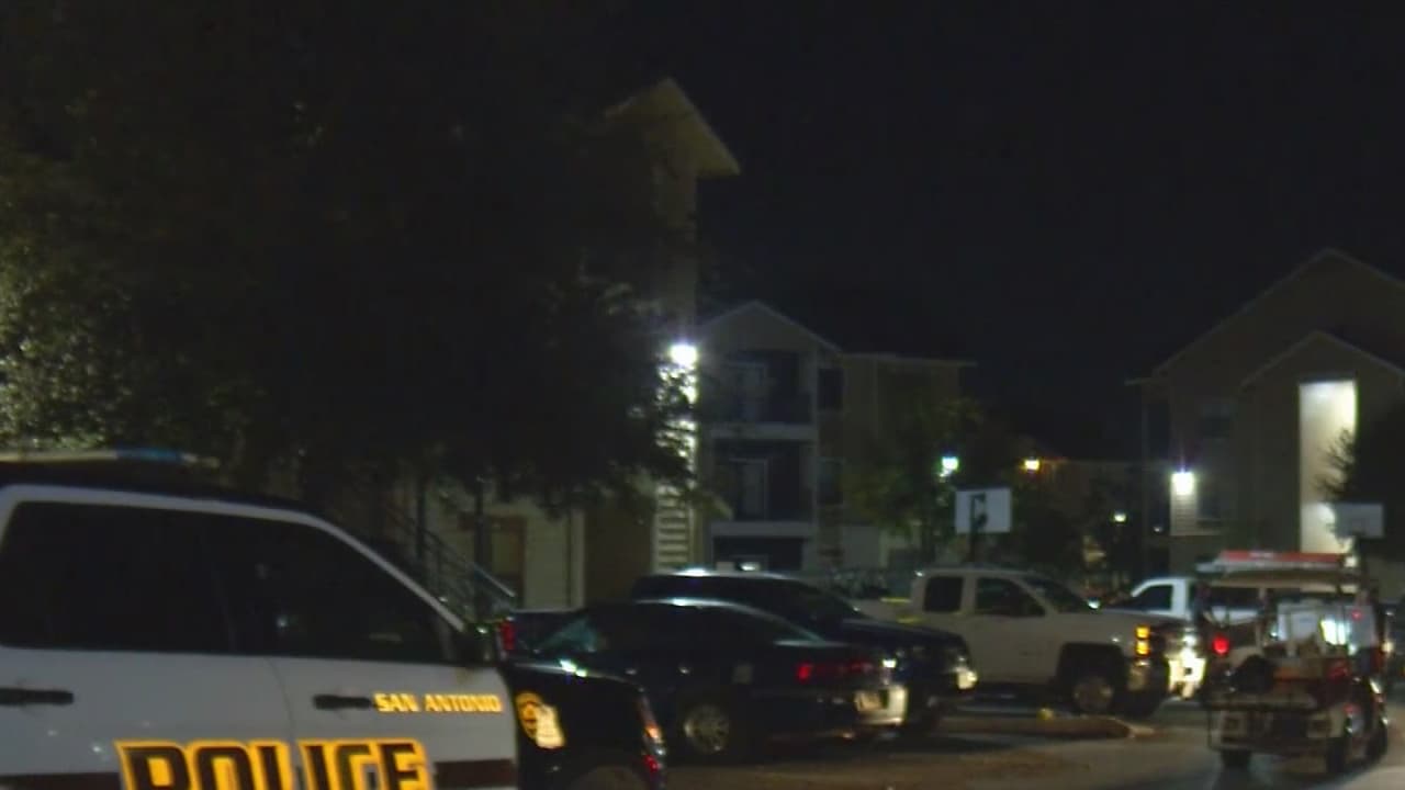 Irrumpe en el departamento de su exnovia para apuñalarla y después intenta quitarse la vida