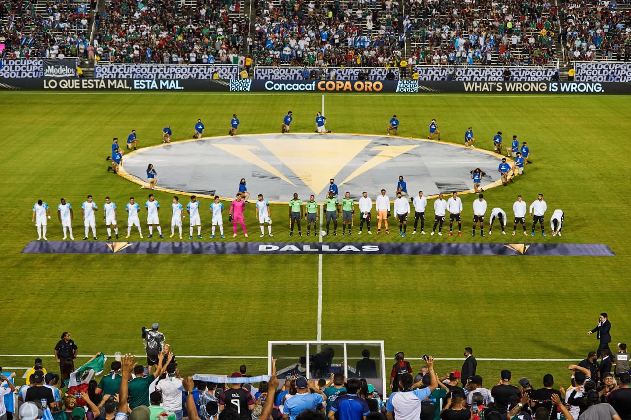 Tras su decepcionante debut ante Trinidad y Tobago, el Tricolor consiguió su primera victoria en la Copa Oro de la mano del 'Mellizo', quien hizo dos goles, y Orbelín Pineda, quien marcó el tercero.