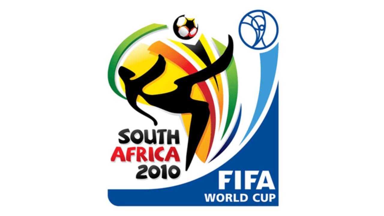 <b>Mundial Sudáfrica 2010</b>
<br>- Con la segunda justa mundialista donde el anfitrión daría inicio a la competición, Sudáfrica tenía que inaugurar el Mundial y en el sorteo resultó que nuevamente el Tri disputaría el primer partido para abrir el telón.
<br>- De este modo, el conjunto azteca se convirtió en la Selección con más encuentros en el primer día mundialista, con un total de cinco apariciones.