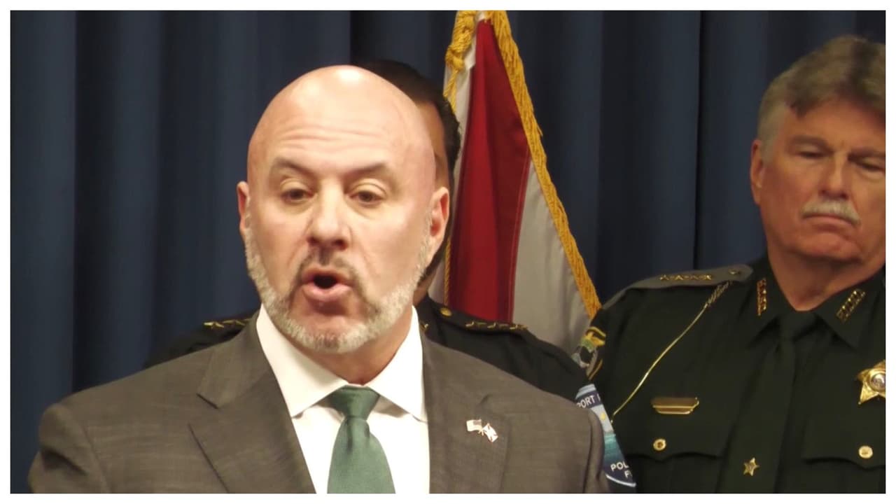 Autoridades de Florida presentan nuevas estrategias migratoria contra indocumentados