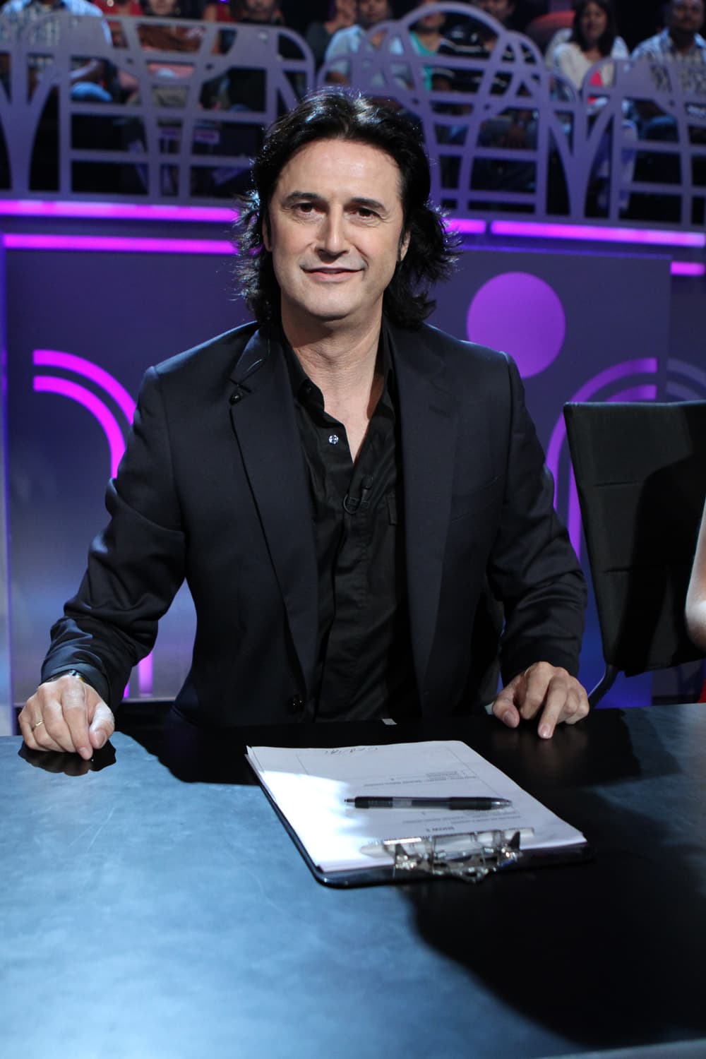 'Poty' obtuvo el título de bailarín y profesor de ballet clásico en el Real Conservatorio de Arte Dramático y Danza de Madrid.