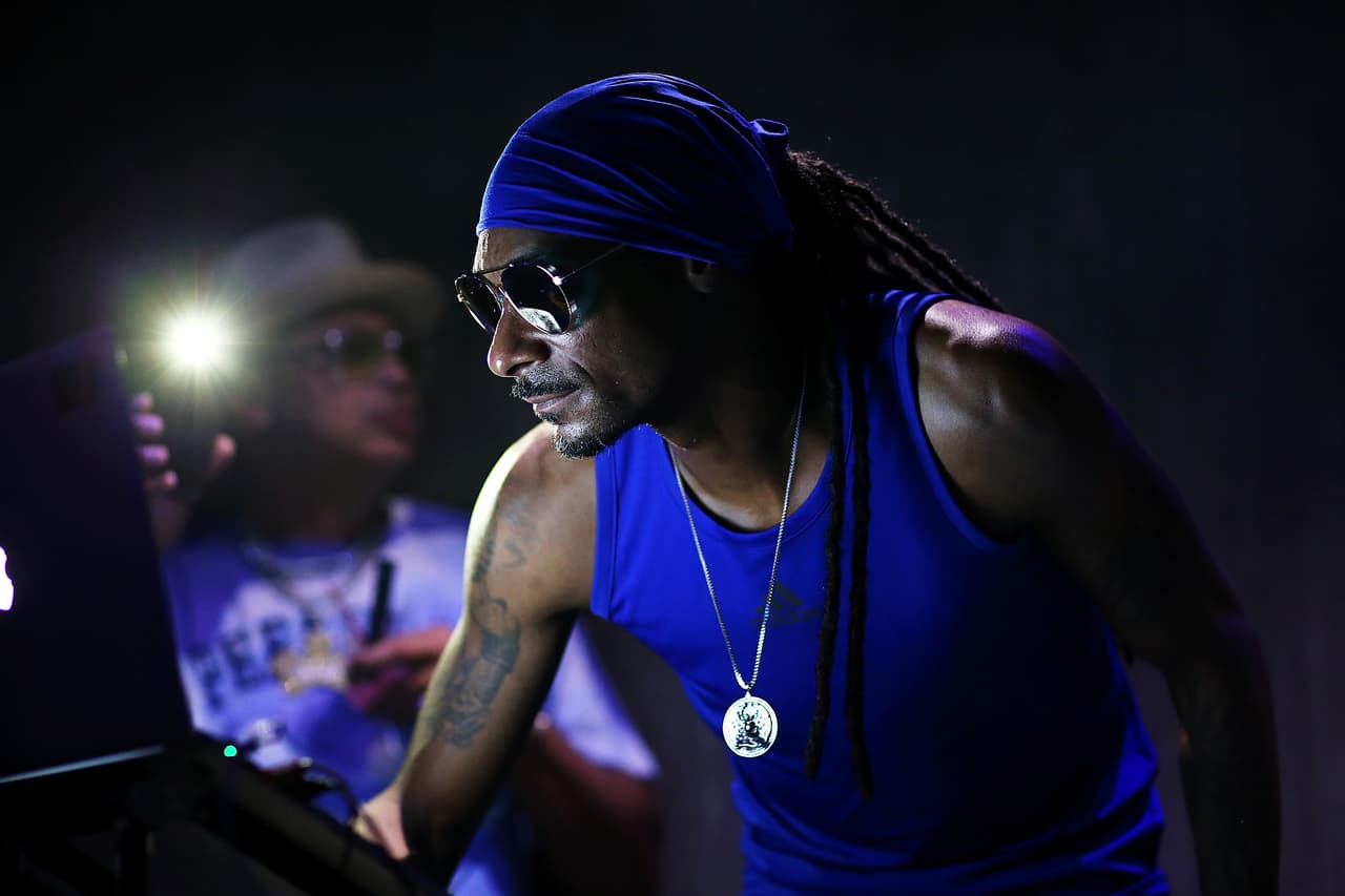 Snoop Dogg is getting own Hollywood star