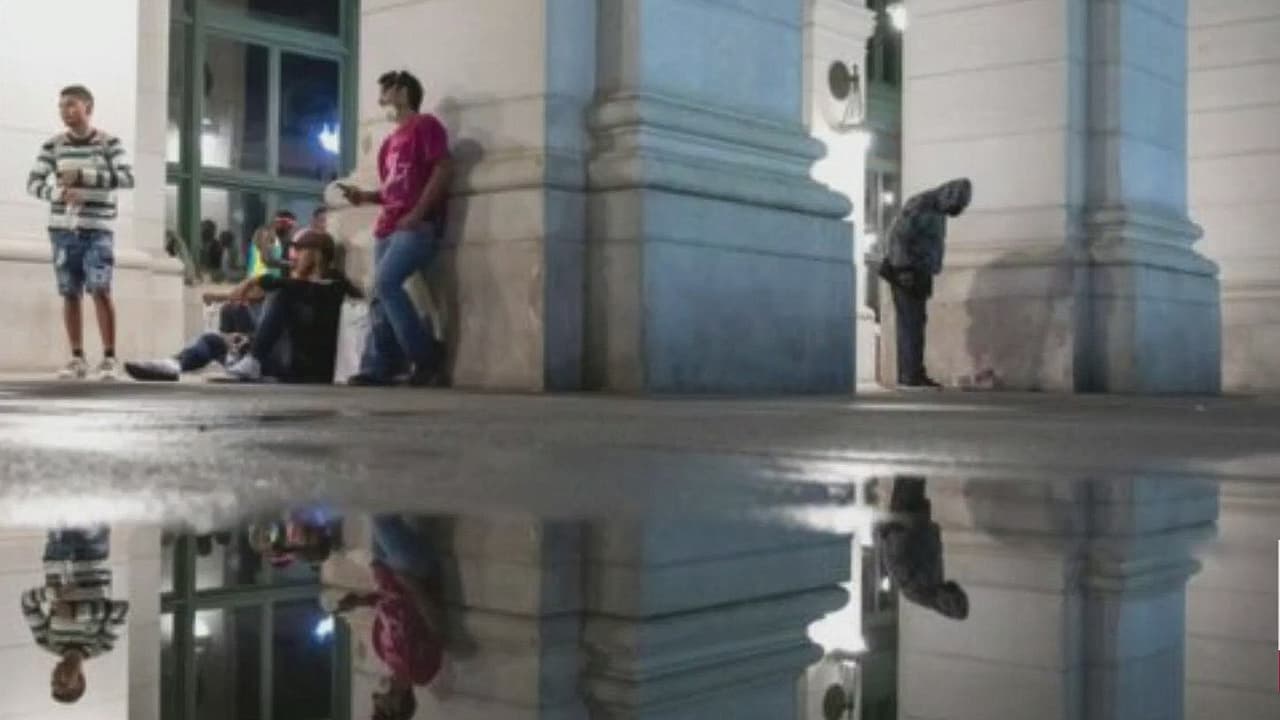 Concejo de DC aprueba creación de oficina para apoyo a indocumentados que llegan desde Texas y Arizona