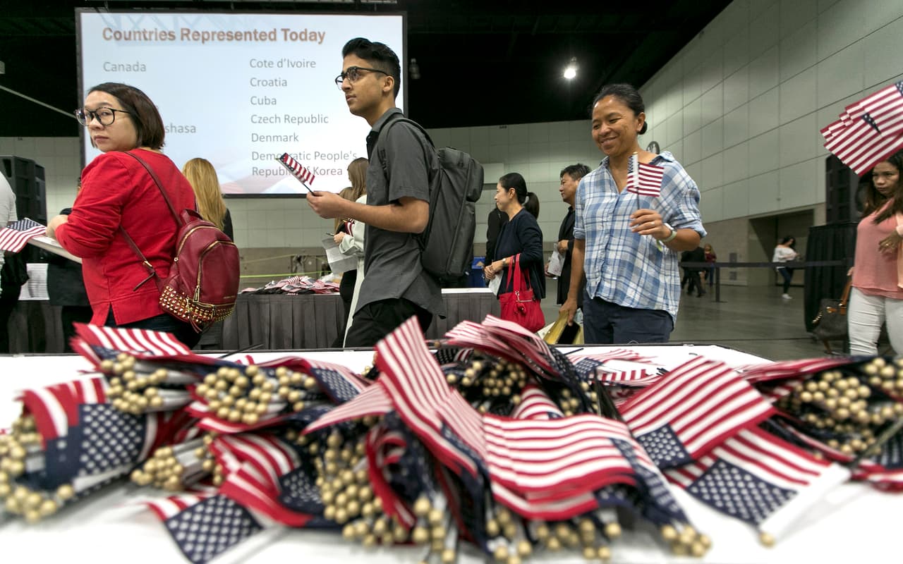 Prepárese para el examen de ciudadanía con estos cursos gratuitos