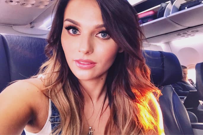 Irina Baeva rumbo a sus vacaciones a Nueva York: "Próximo destino la ciudad de mis sueños! le atinan?".