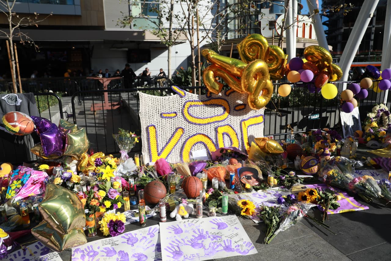 Un gesto simple, pero lleno de valor y buenos sentimientos hacia una persona que siempre defendió los colores púrpura y amarillo.