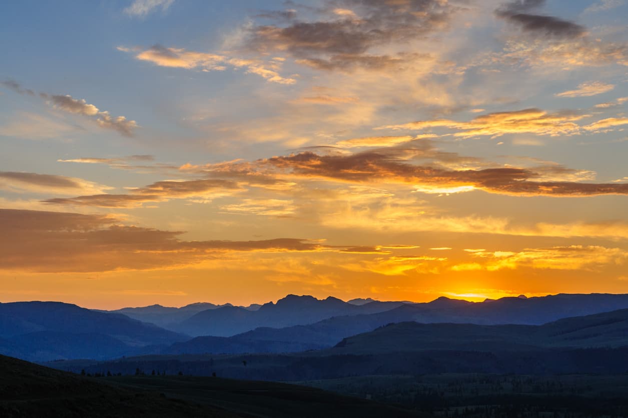 <b>Puesto 1 | Rocks Spring, Wyoming</b>
<br>
<br>🔘 Esta ciudad obtuvo una puntuación de 96.2 en cuanto a su costo de vida.
<br>🔘 La renta promedio en esta ciudad es de $692
<br>
<br>Esta otrora ciudad minera se coloca en el primer puesto de la lista con un costo bajo de alquiler y una buena calidad de vida.