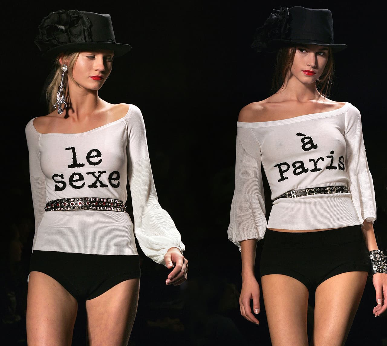 "La clave de mis desfiles es la sensualidad", decía la creadora. La rebeldía era su seña de identidad. No diseñaba para ninguna edad en especial, sino para la mujer en general.