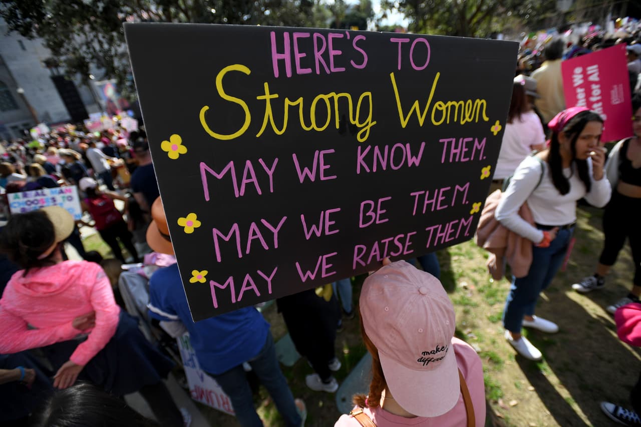 Varios participantes aprovecharon el evento para expresar su rechazo de las medidas que ha implementado el mandatario.